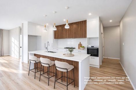 Photo of property in 15 Ropere Street, Kumeu, 0810