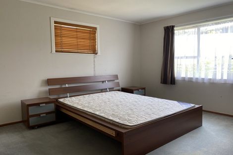 Photo of property in 14 Rotoiti Avenue, Pakuranga Heights, Auckland, 2010