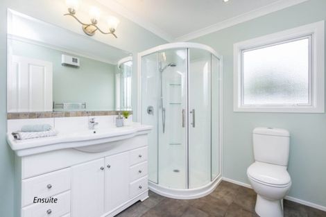 Photo of property in 7 Parkwood Grove, Trentham, Upper Hutt, 5018