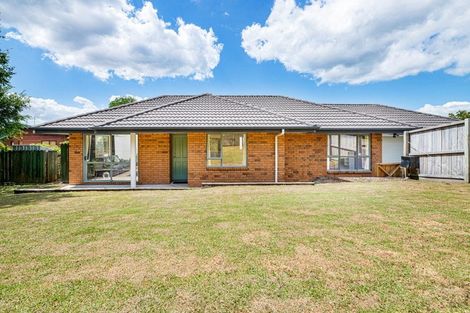 Photo of property in 30 Legacy Drive, Henderson, Auckland, 0612