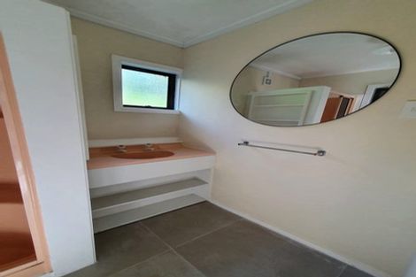 Photo of property in 98 Stredwick Drive, Torbay, Auckland, 0630