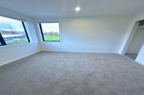 Photo of property in 20/21 Makomako Drive, Orewa, 0931