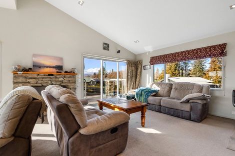 Photo of property in 53 Snowmass Drive, Ohakune, 4625