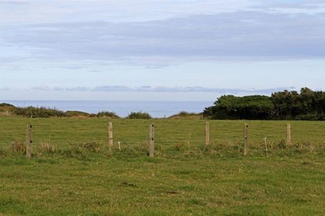 Photo of property in 305 Tai Road, Opunake, 4681