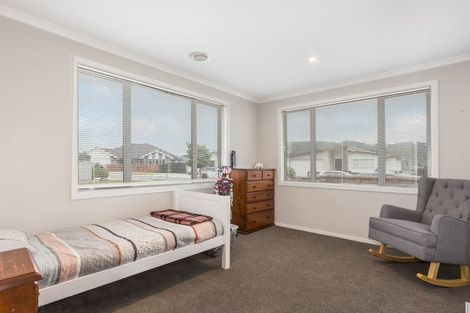 Photo of property in 89 John Burke Drive, Aotea, Porirua, 5024