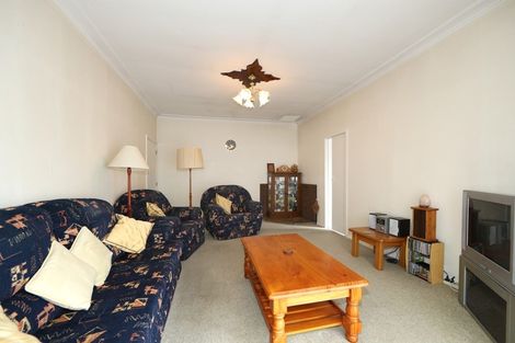 Photo of property in 1102 Jellicoe Street, Mayfair, Hastings, 4122