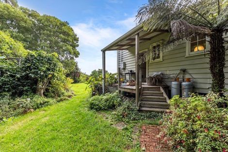 Photo of property in 1122 Oneriri Road, Kaiwaka, 0573