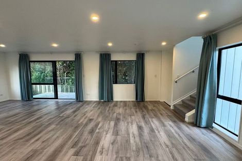 Photo of property in 11 Apple Lane, Henderson, Auckland, 0610