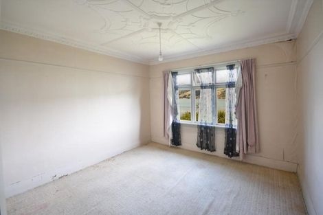 Photo of property in 20 Ocean View Road, Ravensbourne, Dunedin, 9022