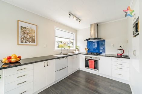 Photo of property in 131 Major Drive, Kelson, Lower Hutt, 5010