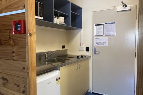 Photo of property in 1-67/4 Sussex Street, Mount Cook, Wellington, 6021