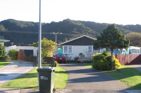 Photo of property in 79 Karamu Crescent, Wainuiomata, Lower Hutt, 5014