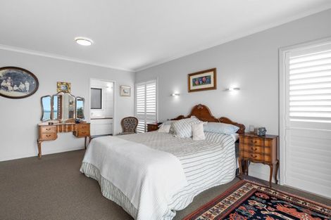 Photo of property in 17 Kiriwai Place, Matua, Tauranga, 3110