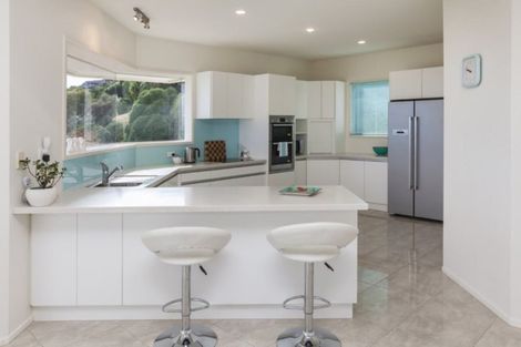 Photo of property in 126 Cannon Hill Crescent, Mount Pleasant, Christchurch, 8081