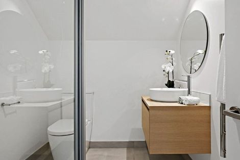 Photo of property in 2/97 Sherborne Street, St Albans, Christchurch, 8014