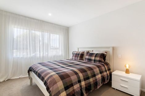 Photo of property in 2/26 Corunna Road, Milford, Auckland, 0620