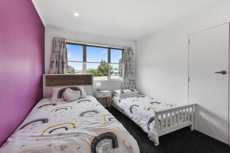 Photo of property in 1 Matipo Drive, Tuakau, 2121