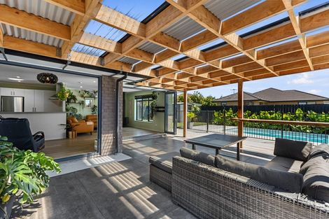 Photo of property in 162 Doncaster Drive, Papamoa Beach, Papamoa, 3118