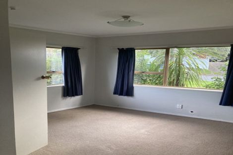 Photo of property in 1/83 Daffodil Street, Titirangi, Auckland, 0604