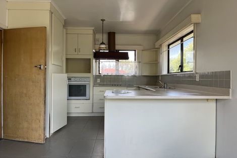 Photo of property in 2 Henwood Road, Mangere East, Auckland, 2024