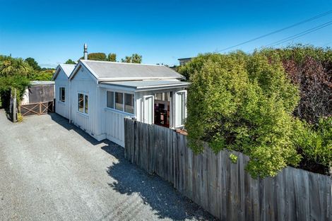 Photo of property in 91 Bowhill Road, New Brighton, Christchurch, 8083