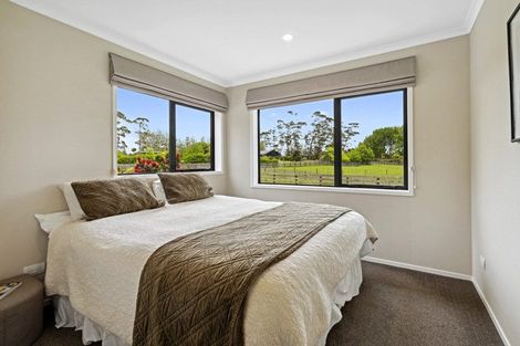 Photo of property in 34 Arone Way, Wainui, 0994
