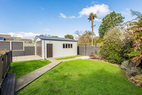 Photo of property in 11 Hathaway Avenue, Boulcott, Lower Hutt, 5010