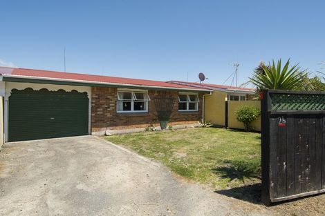 Photo of property in 2b Allison Avenue, Mount Maunganui, 3116