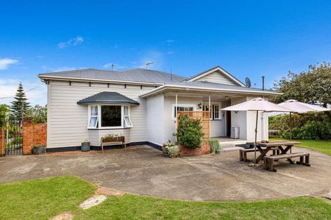 Photo of property in 12 Caius Avenue, Gonville, Whanganui, 4501