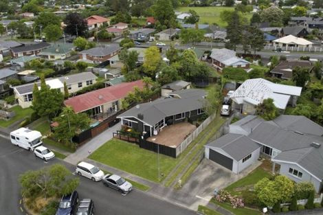 Photo of property in 27 Rossiter Place, Chartwell, Hamilton, 3210