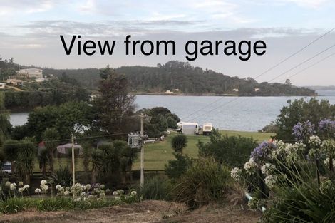 Photo of property in 12 Komiti Road, Tinopai, 0593