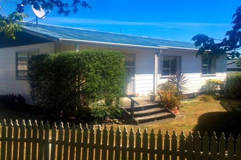 Photo of property in 39 Fisher Place, Carterton, 5713