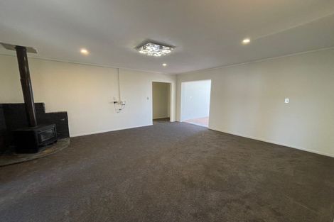 Photo of property in 22 Tauhinu Road, Greenhithe, Auckland, 0632