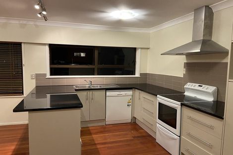 Photo of property in 3 Pedersen Place, Bucklands Beach, Auckland, 2012