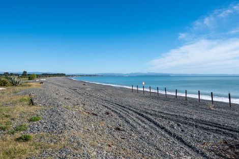 Photo of property in 225 Clifton Road, Te Awanga, 4102