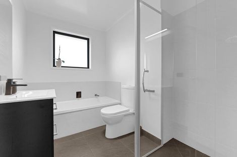 Photo of property in 139 Hitchen Road, Pokeno, 2402