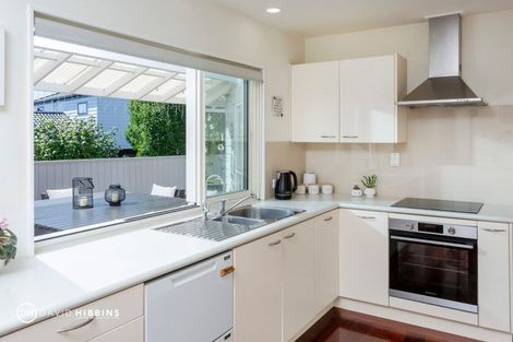 Photo of property in 6 Pelican Lane, Unsworth Heights, Auckland, 0632