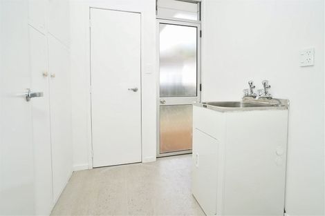 Photo of property in 87a Fox Street, Hamilton East, Hamilton, 3216