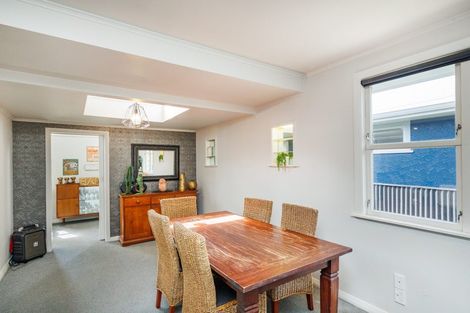 Photo of property in 8 Parkland Crescent, Terrace End, Palmerston North, 4410