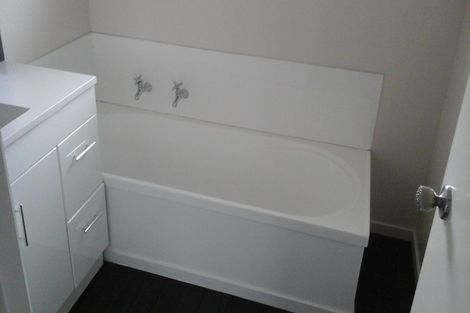 Photo of property in 229 Queenspark Drive, Parklands, Christchurch, 8083