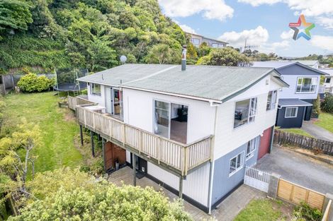 Photo of property in 50 Acacia Avenue, Maungaraki, Lower Hutt, 5010