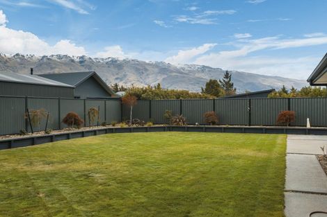 Photo of property in 39 Missy Crescent, Mount Pisa, Cromwell, 9383