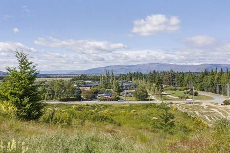 Photo of property in 17 Parry Crescent, Lake Hawea, 9382