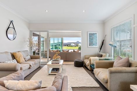 Photo of property in 129 Motu Grande, Pauanui, Hikuai, 3579