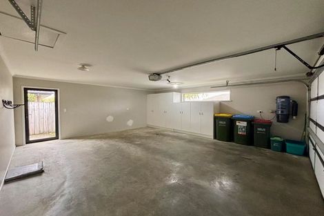 Photo of property in 16 Somerton Drive, Huntington, Hamilton, 3210