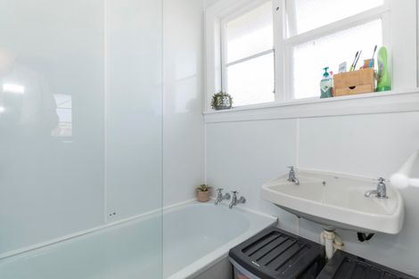 Photo of property in 18 Ayr Street, Marchwiel, Timaru, 7910