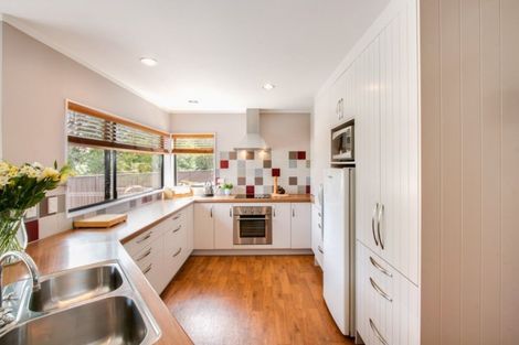 Photo of property in 18 Airini Road, Waimarama, Havelock North, 4294