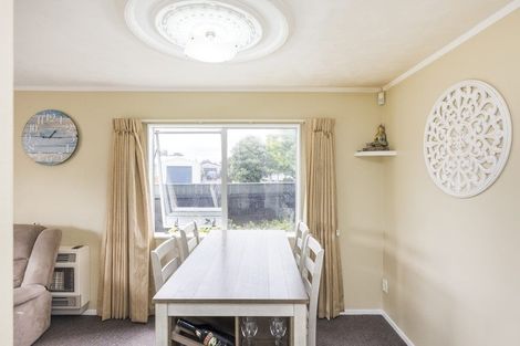 Photo of property in 17 Cargill Grove, Kelvin Grove, Palmerston North, 4414