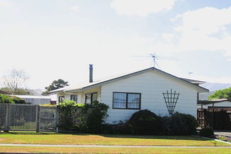 Photo of property in 82 Totara Park Road, Totara Park, Upper Hutt, 5018