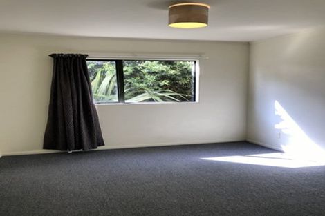 Photo of property in 32 Morere Street, Titahi Bay, Porirua, 5022